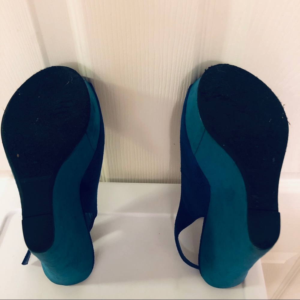 Comfy Colorful Wedges - Picture 5 of 6